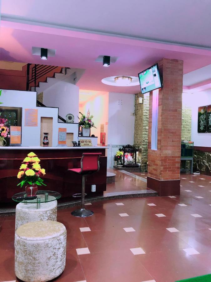 Minh Anh Hostel Rach Gia Exterior photo